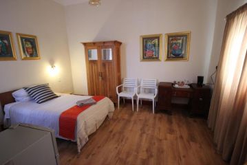 Donkin Country House Guest house, Beaufort West - 4