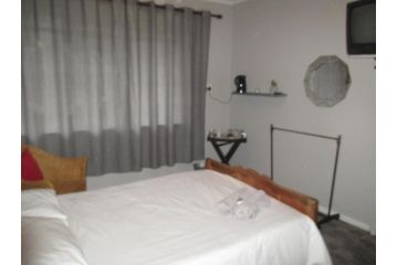 Dormehls Guest house, George - 4