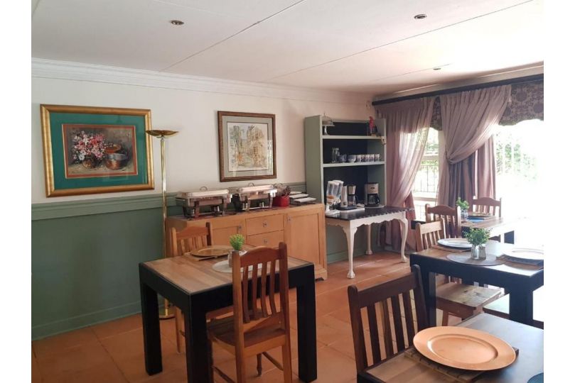 Dormio Manor Guest Lodge Guest house, Secunda - imaginea 10