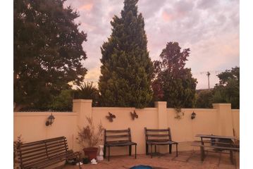DOTJJ B & B Bed and breakfast, Paarl - 4