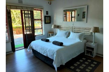 Double Room - Robberg Guest house, Plettenberg Bay - 2