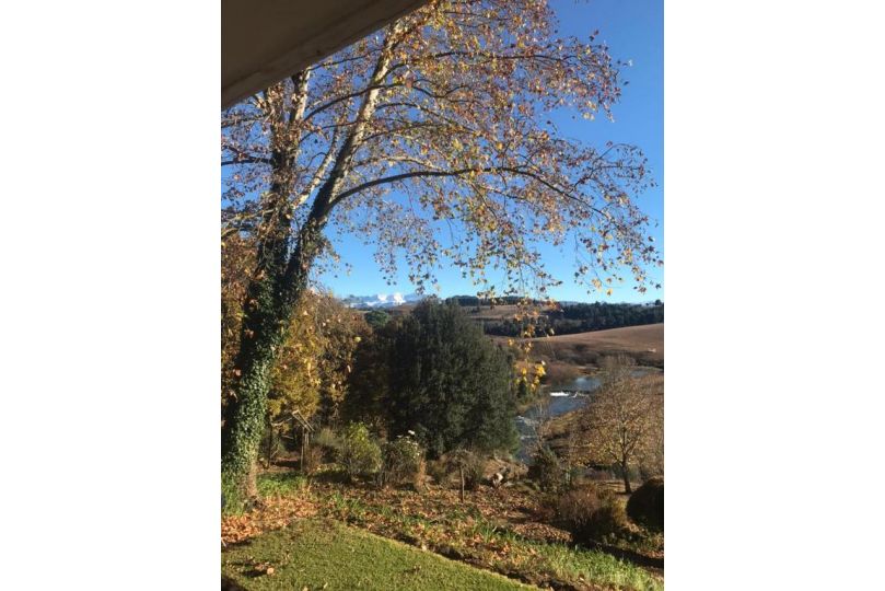 Douglas Drift Cottages Farm stay, Underberg - imaginea 4