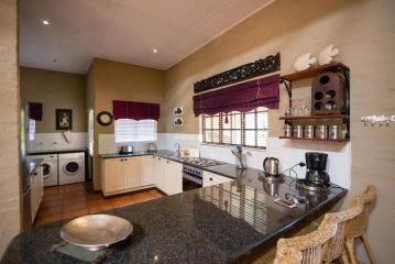 Downstream Guest house, Dullstroom - 3