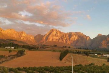 Farm Stay Winelands Apartment, Paarl - 1