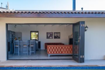 Dreamhouse Guest house, Hout Bay - 5