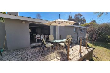 DullVino House Dullstroom Guest house, Dullstroom - 3