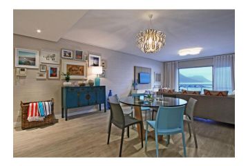 Dunmore Blue Apartment, Cape Town - 3