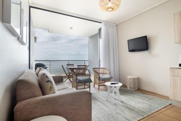 Durban Point Waterfront, 805 Quayside 40 Canalquay Rd Apartment, Durban - 4