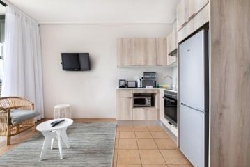 Durban Point Waterfront, 805 Quayside 40 Canalquay Rd Apartment, Durban - 3