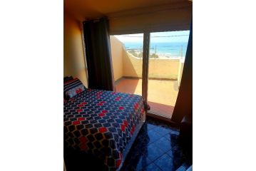 Durban Seaside Apartment, Durban - 5