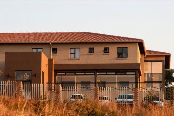 Eagle Nest Luxury Accommodation Hotel, Roodepoort - 2