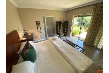 Eagles View Guest House and Business Centre Guest house, Roodepoort - 1