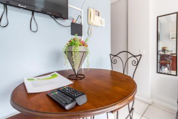 Market House-Central-WiFi-Convenient Apartment, Cape Town - 5