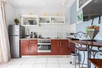 Market House-Central-WiFi-Convenient Apartment, Cape Town - 3