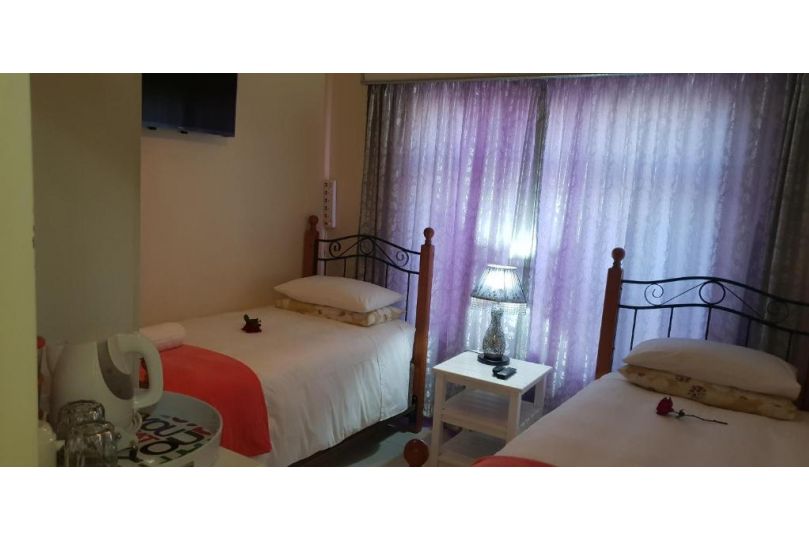 Ebenezer Guesthouse Bluewater Bay Guest house, Port Elizabeth - imaginea 18