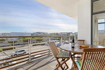 Eden On The Bay 172 by HostAgents Apartment, Bloubergstrand - 1