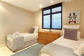 Eden On The Bay 277 by HostAgents Apartment, Bloubergstrand - 5
