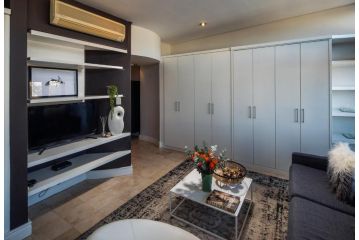 Eikehoff Apartment by Raw Africa Boutique Collection Apartment, Stellenbosch - 1