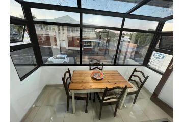 Safi Self Catering Suites - 5 Apartment, East London - 5