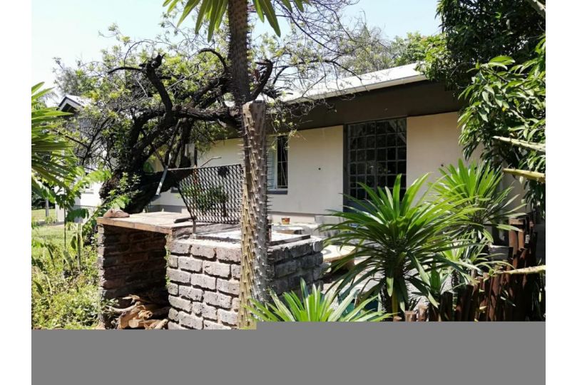 Elephant Walk Guesthouse and Back Packers Guest house, Phalaborwa - imaginea 7