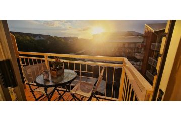 Entire Loft on Lunnon St, Hillcrest/Hatfield Apartment, Pretoria - 2