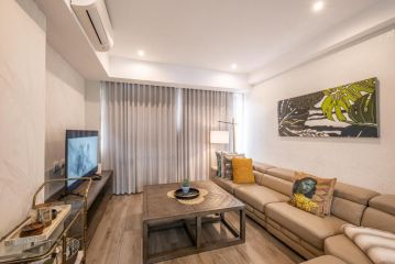 Entire luxury 2 bedroom en-suite apartment at Regency Apartment, Pretoria - 4