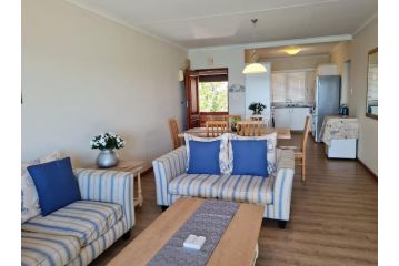 Point Village Accommodation - Erin 5 Apartment, Mossel Bay - 4