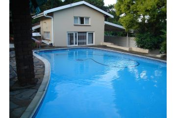 Escombe Accommodation Self Catering Bed and breakfast, Durban - 2