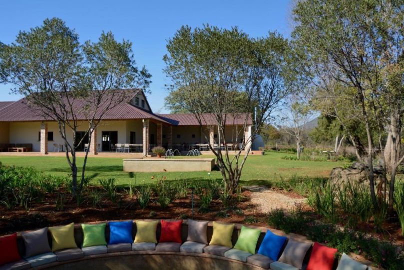 Esther's Country Lodge Hotel, Hekpoort - imaginea 9