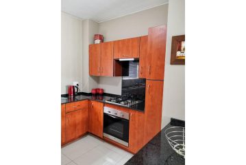 Point Village Accommodation - Estoril Villa 4 Apartment, Mossel Bay - 4