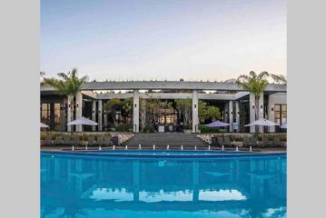 Exclusive 3-bedroom apartment in Waterfall. Apartment, Midrand - 2