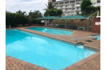 Exclusive Beachfront Apartment with sea views Apartment, Umdloti - 5