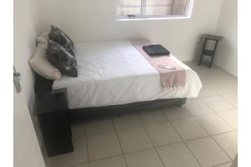 Executive Suites on MD ApartHotel, Port Elizabeth - 1