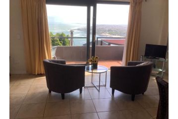 Extra Spacious Studio with Ocean View Apartment, Gordonʼs Bay - 5