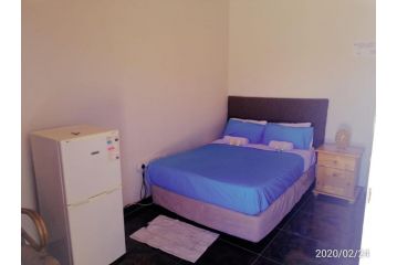 Ezulwini Stay Apartment, Standerton - 3