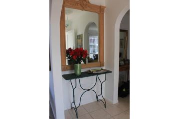Fairhaven Beachhouse & Pool Blouberg seaside Guest house, Bloubergstrand - 3
