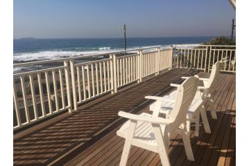 Fairlight Beach House Bed and breakfast, Umdloti - 3