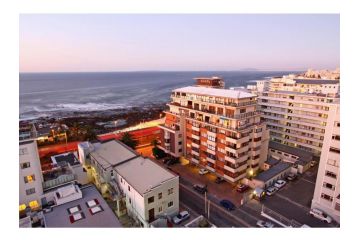 Fairmont 1001 Apartment, Cape Town - 2