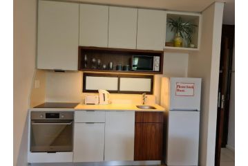 Zimbali Suite 213 Apartment, Ballito - 1