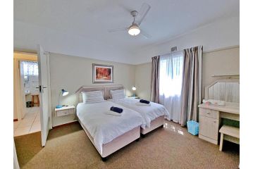 Fairway Holiday Accommodation Apartment, Hermanus - 5