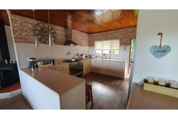 Family Home away from Home-Tranquility and Comfort Guest house, Plettenberg Bay - 3