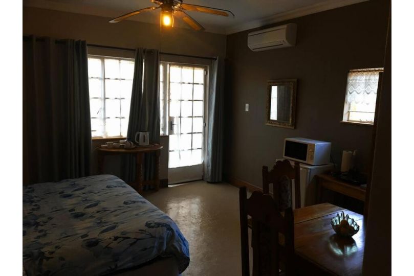 Farm stay at Fennel Cottage on Haldon Estate Apartment, Bloemfontein - imaginea 10