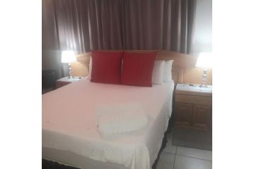 Farrarmere, Benoni, Exec, 1 Person, Erica's Guest house, Benoni - 3