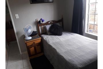 Farrarmere, Benoni, 1 person, Erica's Guest house, Benoni - 2