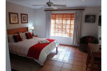Feather Tree Bed and breakfast, Centurion - 5