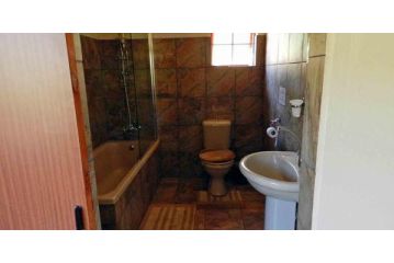 Field and Stream Apartment, Dullstroom - 5