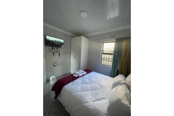 Finca Guest house, Cape Town - 2