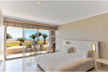 First floor with beautiful sea view Apartment, Cape Town - 4