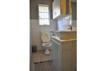 Flamboyant Annex Guest house, Bela-Bela - 4