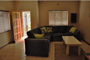 Flamboyant Annex Guest house, Bela-Bela - 5